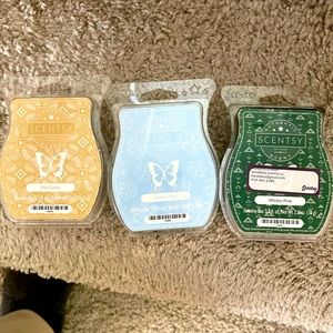 3 Scentsy bars